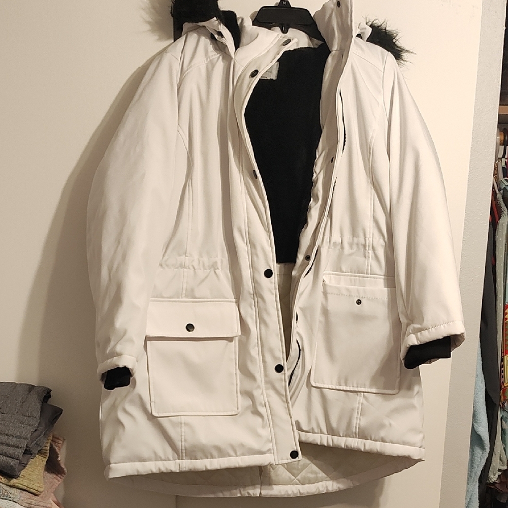 Men's White Hooded Jacket
